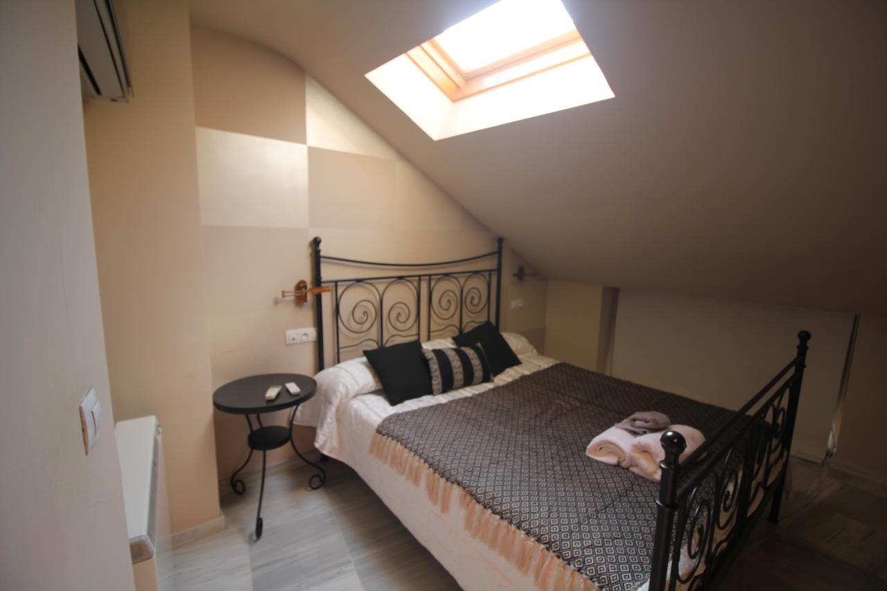 Charming Jaen Center Apartment Bagian luar foto